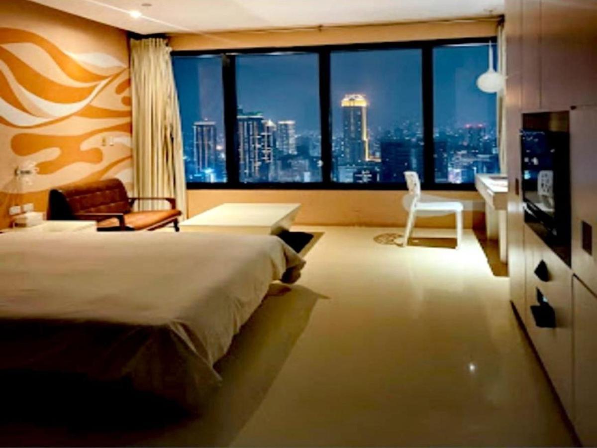 85 Cape Inn Kaohsiung Extérieur photo