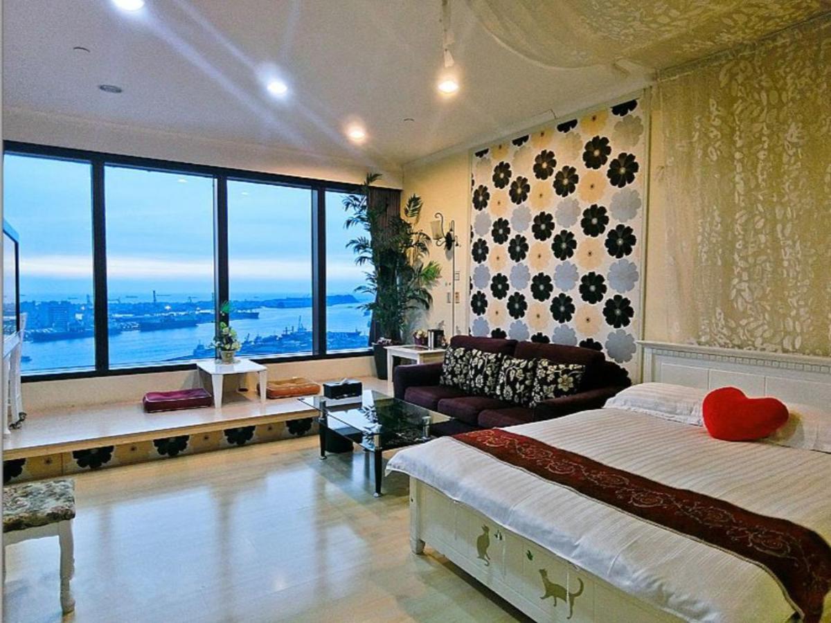 85 Cape Inn Kaohsiung Extérieur photo