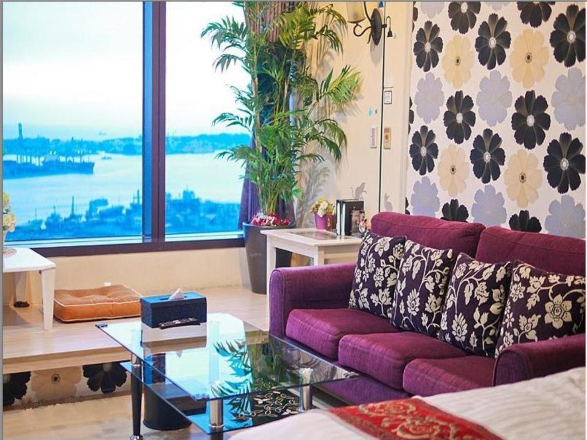 85 Cape Inn Kaohsiung Extérieur photo