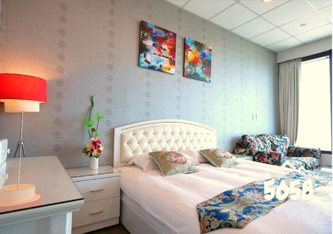 85 Cape Inn Kaohsiung Extérieur photo