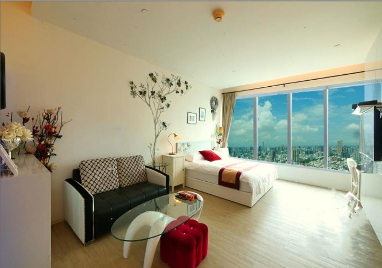 85 Cape Inn Kaohsiung Extérieur photo