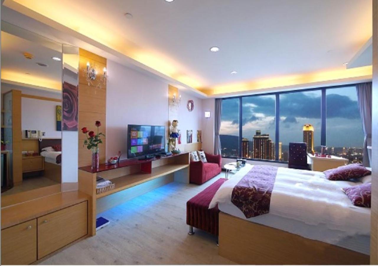 85 Cape Inn Kaohsiung Extérieur photo
